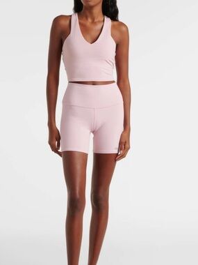 ALO Yoga high waist airbrush 5” biker short-ballet pink size medium